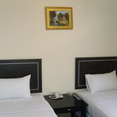 Linkway Hotel Nusajaya  Luaran gambar