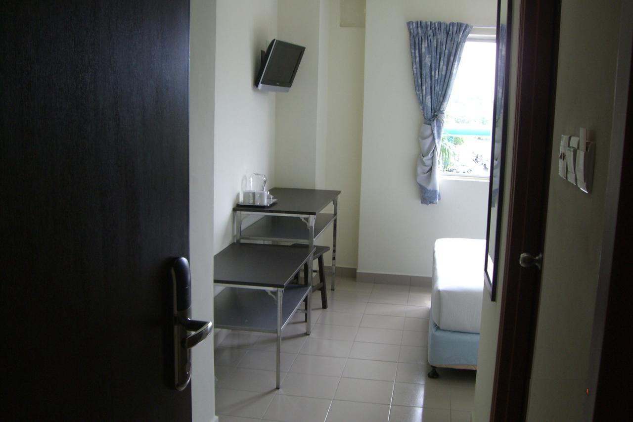 Linkway Hotel Nusajaya  Luaran gambar