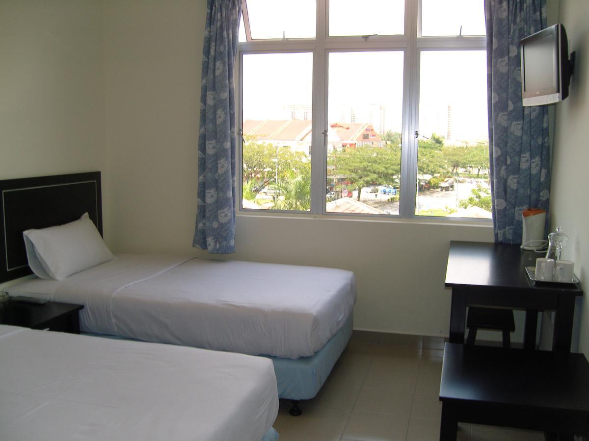 Linkway Hotel Nusajaya  Luaran gambar